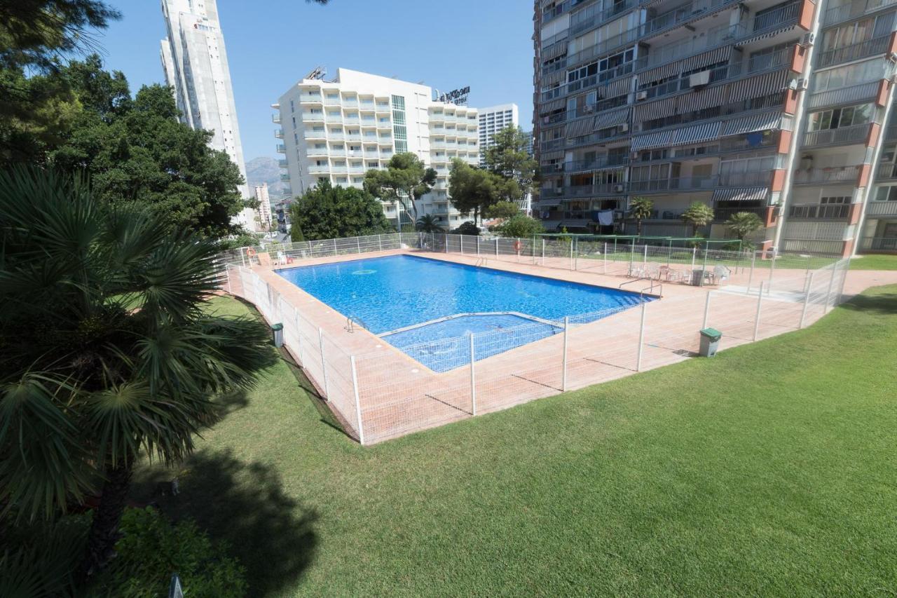 Moonkey - Apto Paris Con Piscina Y Parking Daire Benidorm Dış mekan fotoğraf